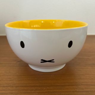 miffy - ミッフィー 食器4点セット ハウステンボス 数量限定 miffy - ミッフィー 食器4点セット ハウステンボス 数量限定