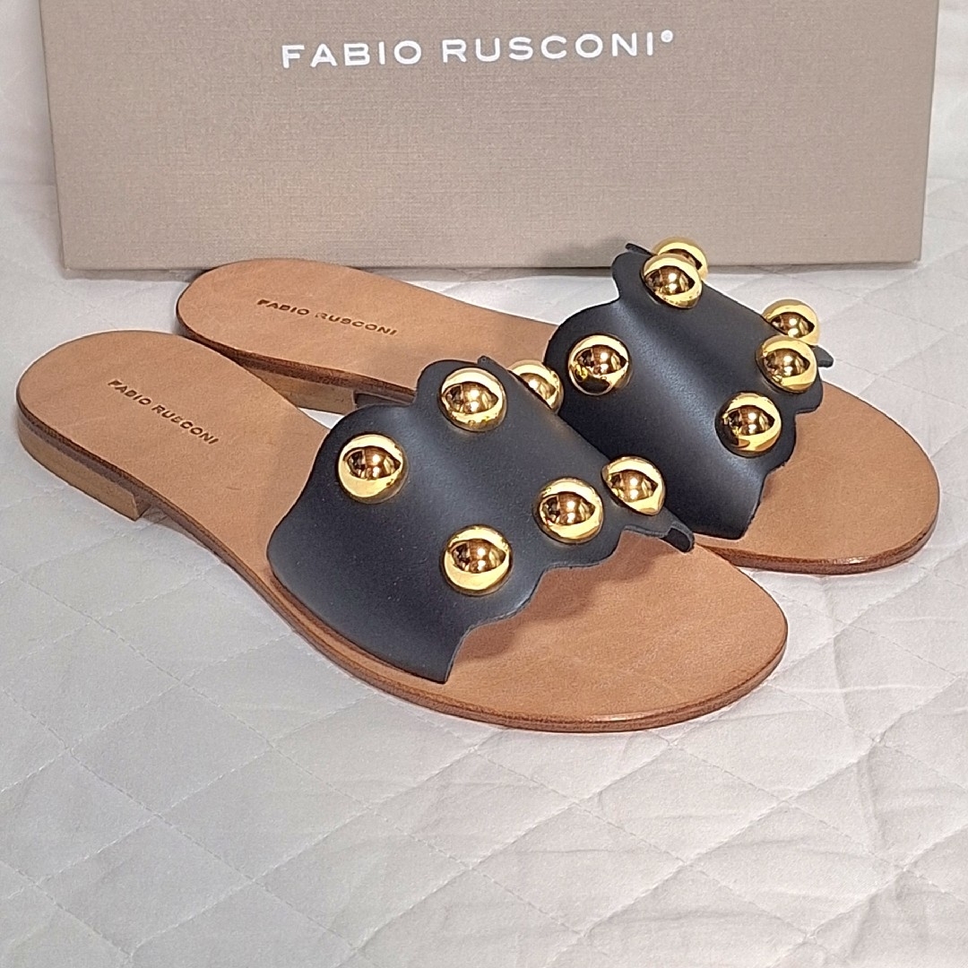 FABIO RUSCONI - 【新品】ファビオルスコーニ レザー スカラップ FABIO RUSCONI - 【新品】ファビオルスコーニ レザー スカラップ
