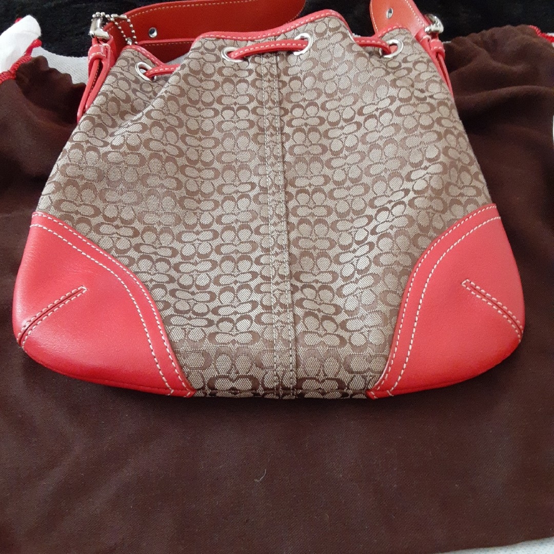 COACH - COACH コーチ シグネチャー ショルダーバッグの通販 by COACH - COACH コーチ シグネチャー ショルダーバッグの通販 by