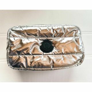 MONCLER(ポーチ)のフリマアイテム一覧 MONCLER(ポーチ)のフリマアイテム一覧