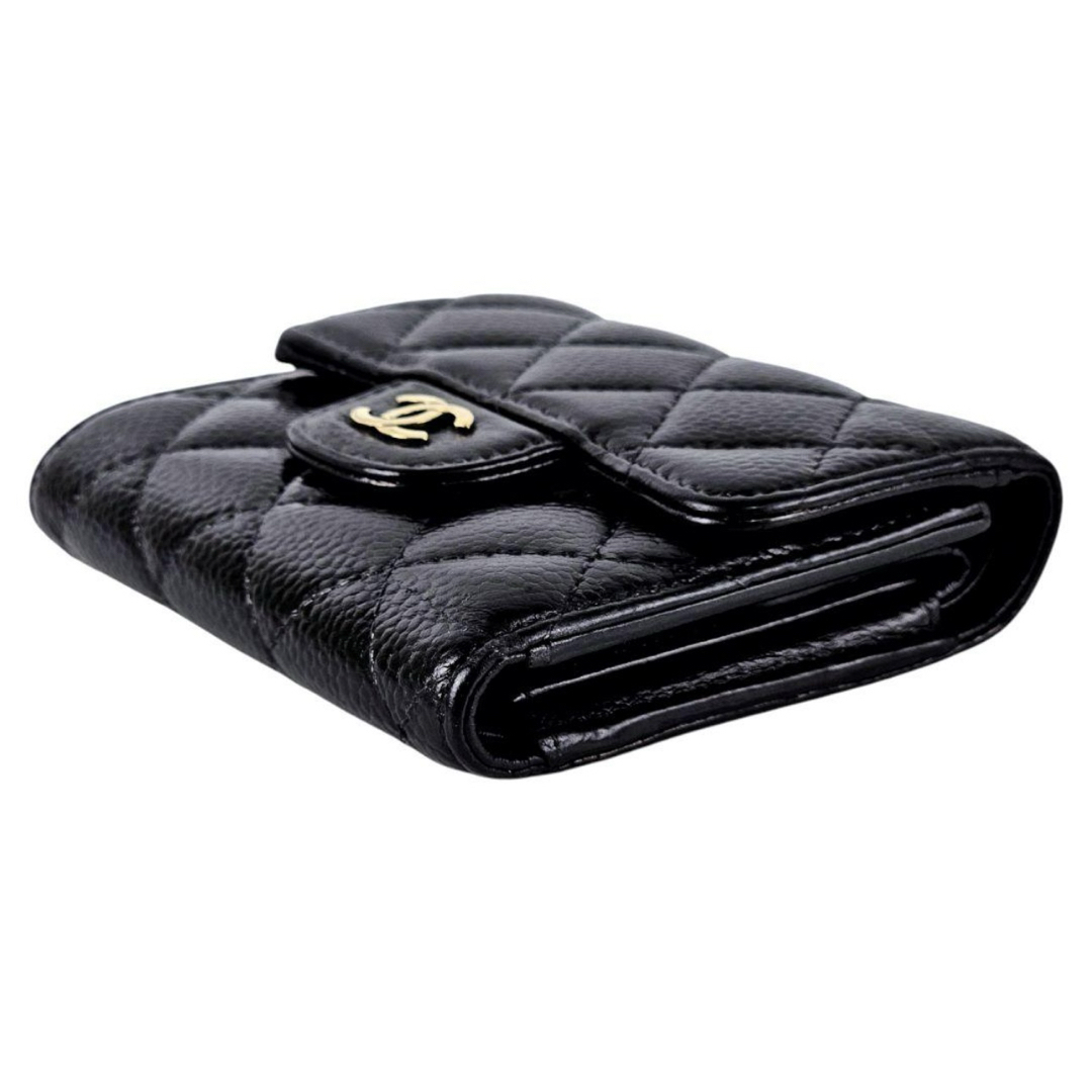 CHANEL - CHANEL✴︎ ブラックレザー 三つ折り財布 CHANEL - CHANEL✴︎ ブラックレザー 三つ折り財布