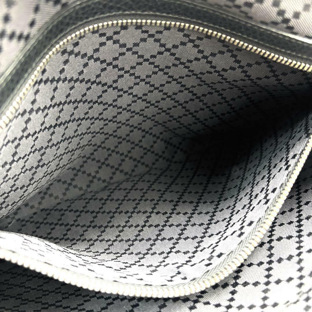 GUCCI - GUCCI グッチ クラッチバッグ セカンドバッグ レザー 本 GUCCI - GUCCI グッチ クラッチバッグ セカンドバッグ レザー 本