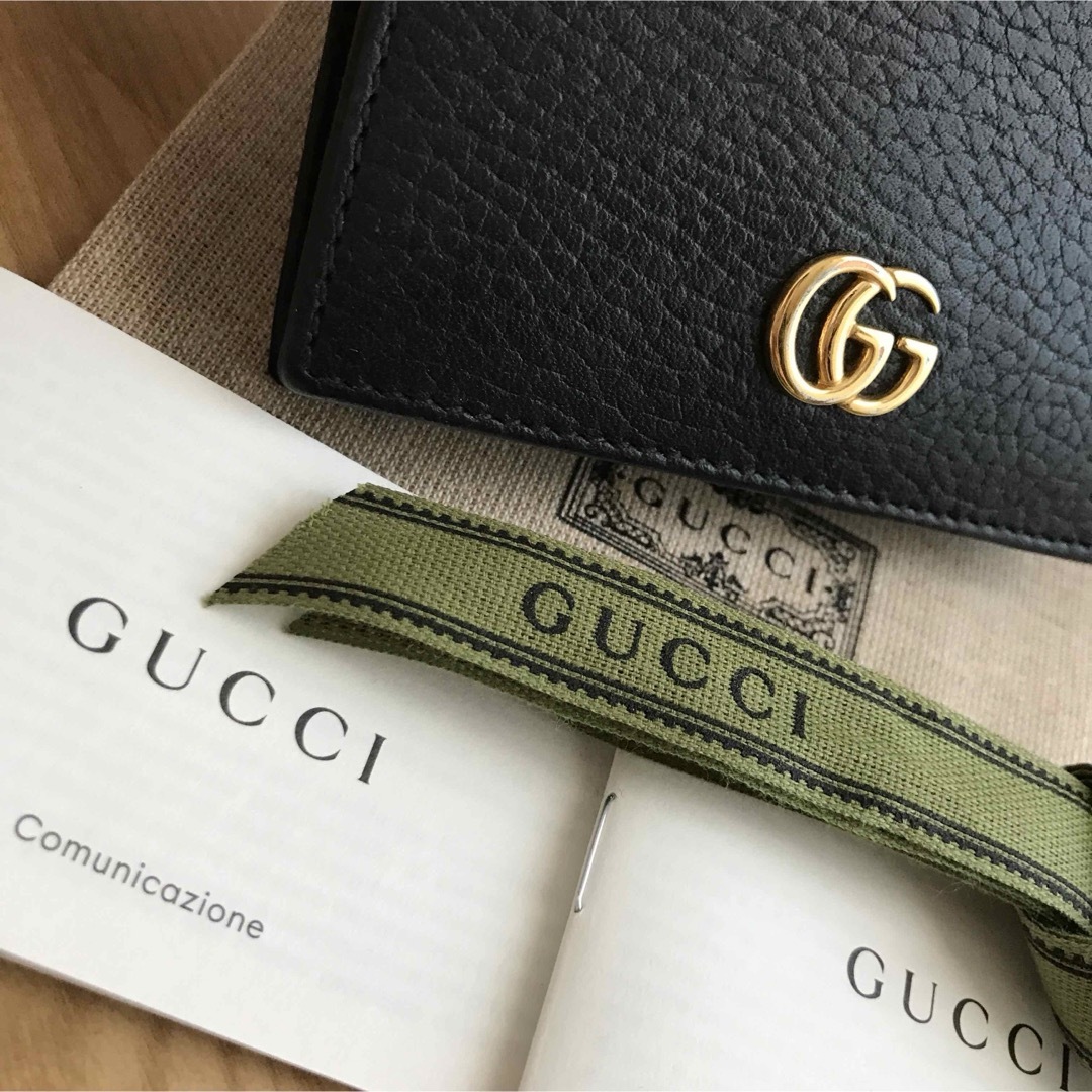 GUCCI - 美品 GUCCI グッチ GGマーモント 二つ折り財布 ミニ財布 GUCCI - 美品 GUCCI グッチ GGマーモント 二つ折り財布 ミニ財布