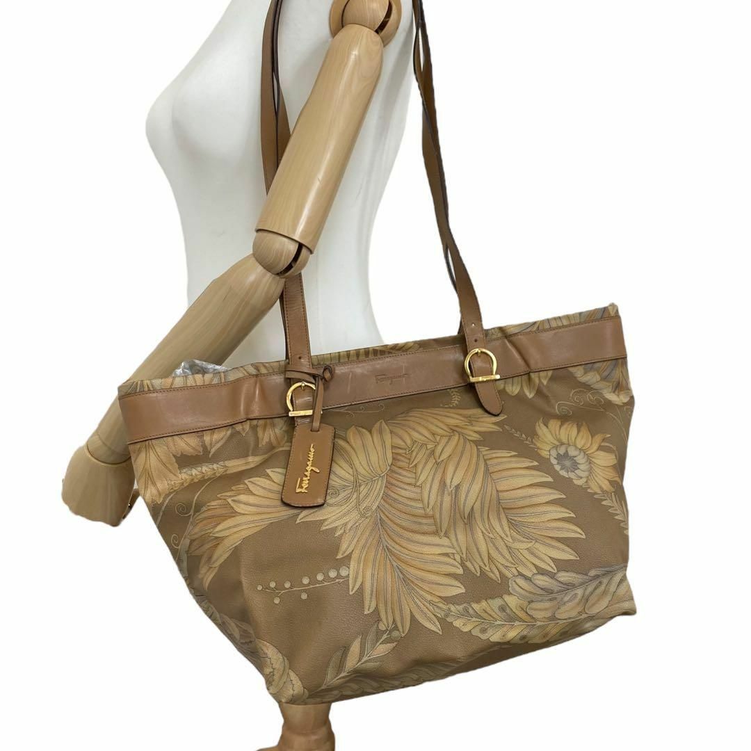 Salvatore Ferragamo - サルバトーレフェラガモ ハンドバッグ Salvatore Ferragamo - サルバトーレフェラガモ ハンドバッグ