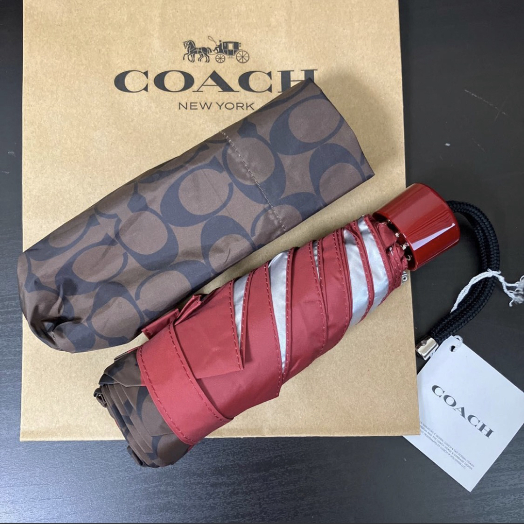 COACH - 新品未使用 コーチ アンブレラ 折りたたみ傘 傘 晴雨 COACH - 新品未使用 コーチ アンブレラ 折りたたみ傘 傘 晴雨