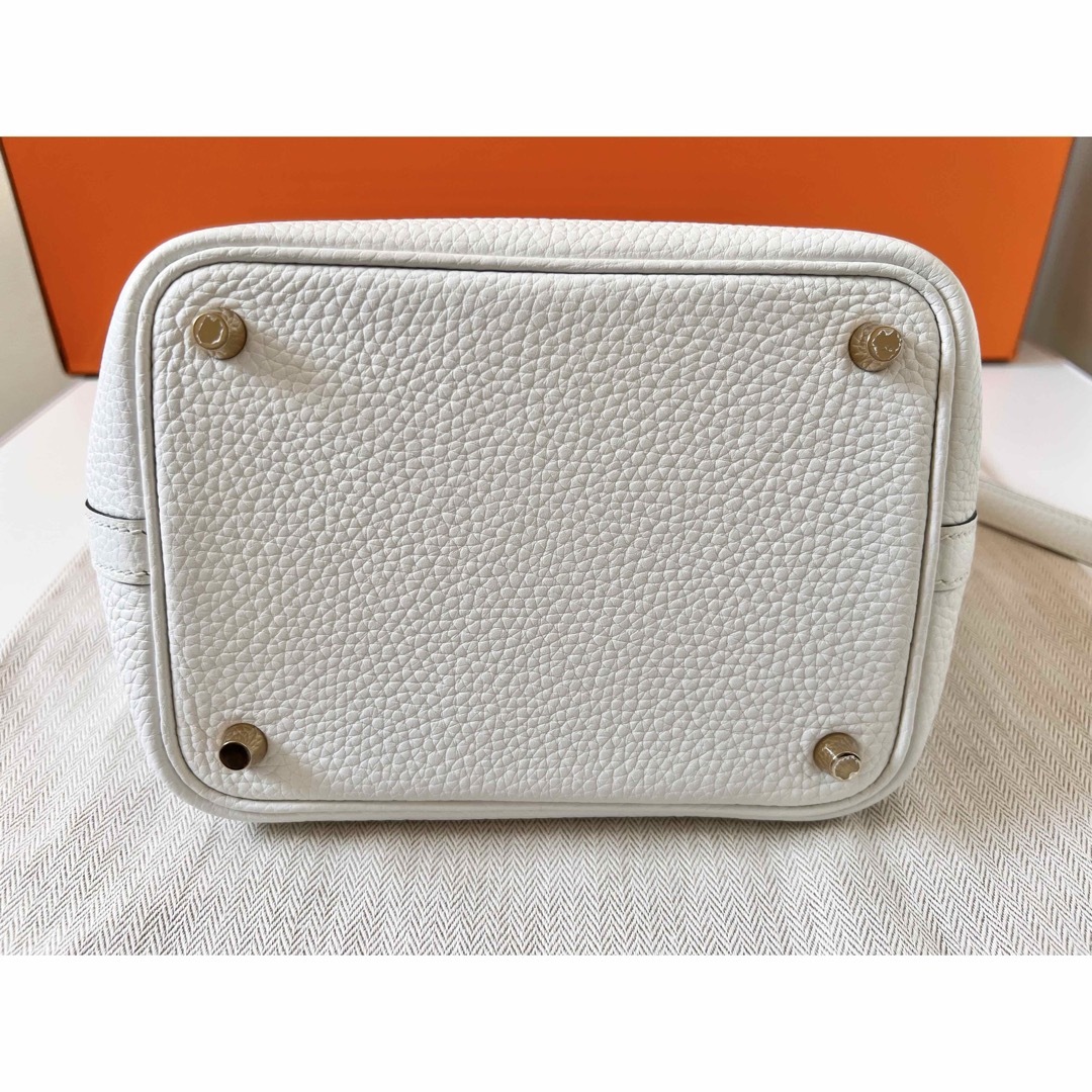 HERMES - 激レア☆ エルメス ピコタンロックPM ニューホワイト B HERMES - 激レア☆ エルメス ピコタンロックPM ニューホワイト B
