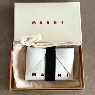 MARNI(折り財布)のフリマアイテム一覧 MARNI(折り財布)のフリマアイテム一覧