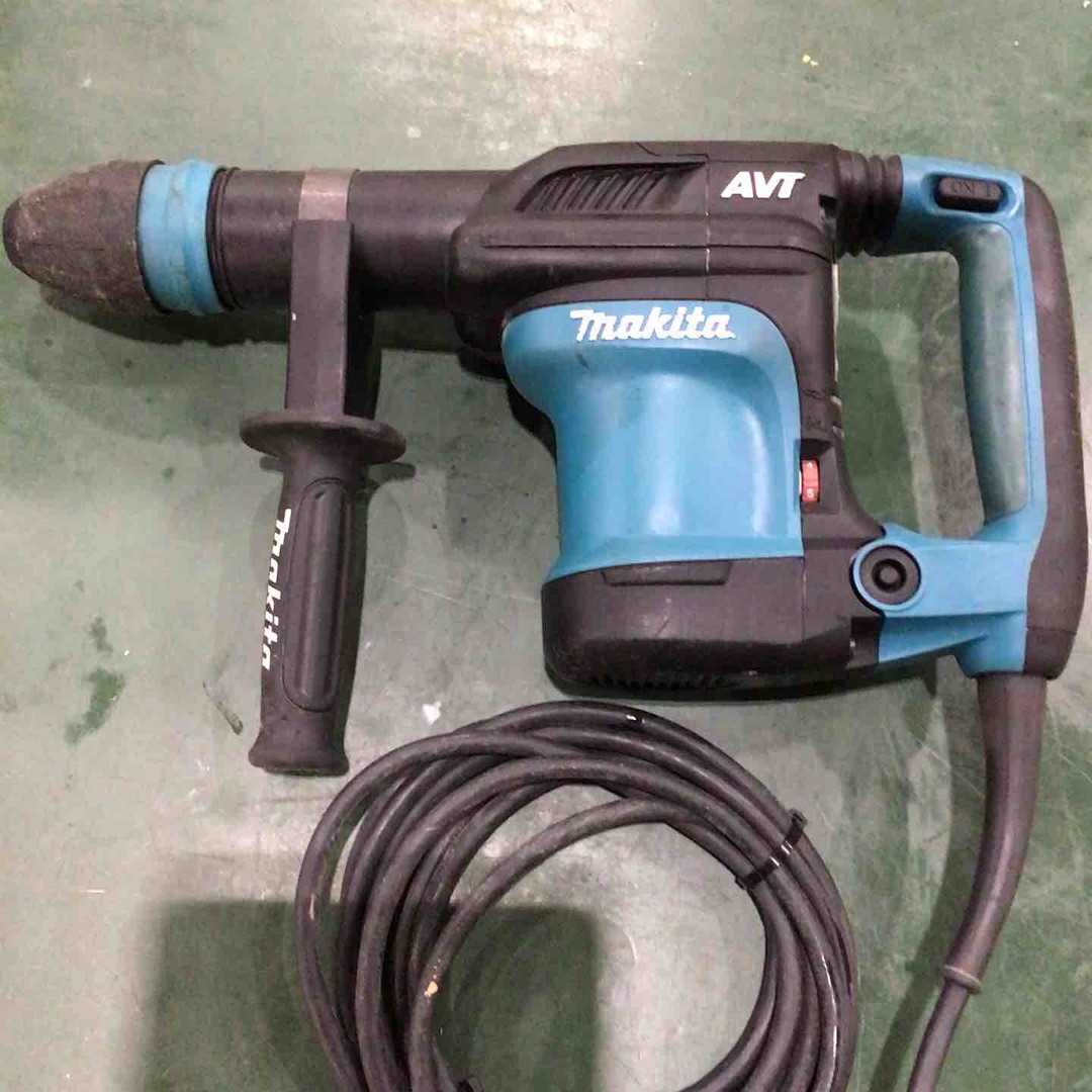 ☆マキタ(makita) 電動ハンマ HM0871C【川口店】の通販 by ☆マキタ(makita) 電動ハンマ HM0871C【川口店】の通販 by