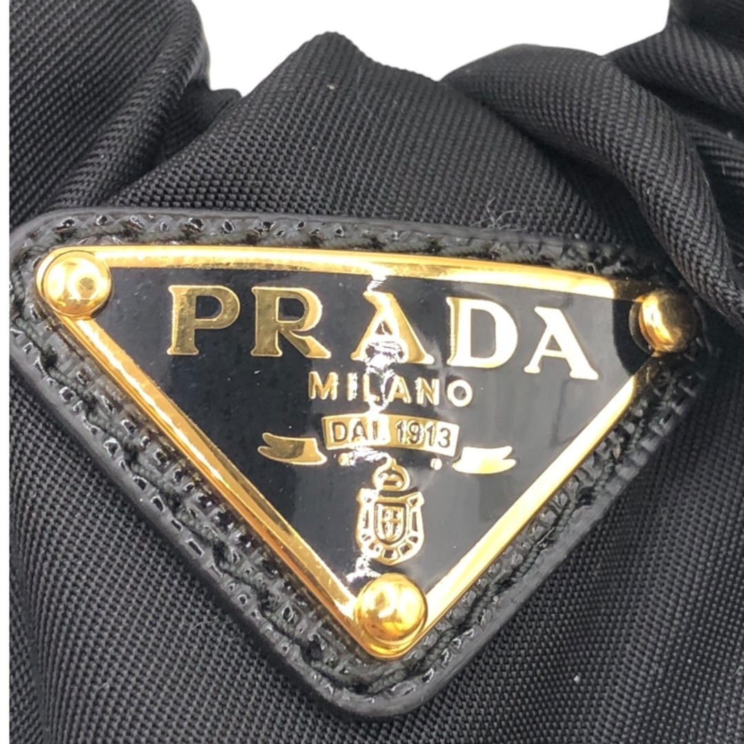 PRADA - プラダ PRADA Re-Nylon シュシュ ブラック ナイロン PRADA - プラダ PRADA Re-Nylon シュシュ ブラック ナイロン