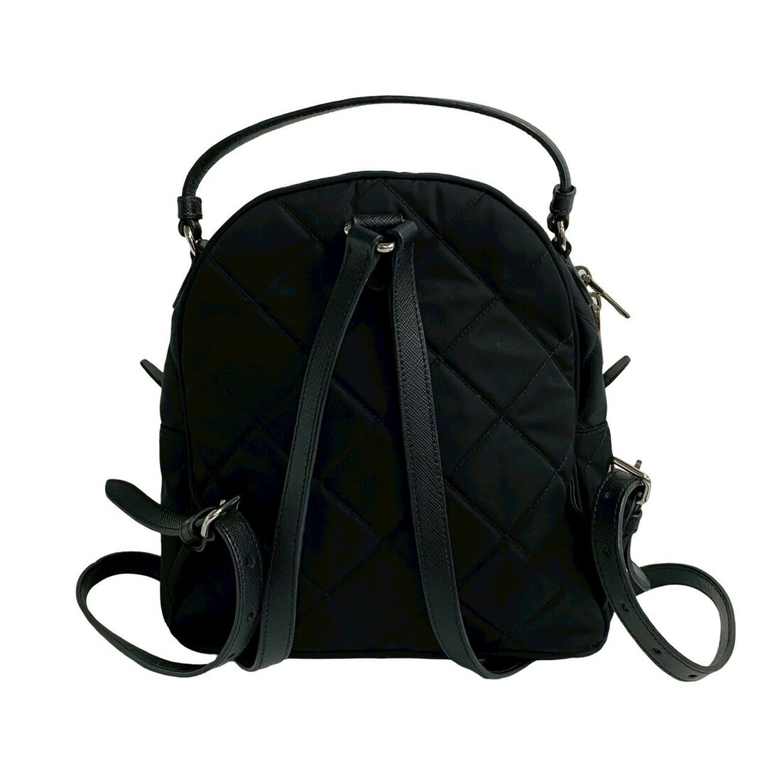 PRADA - 極 美品 PRADA プラダ 三角ロゴ 金具 キルティング PRADA - 極 美品 PRADA プラダ 三角ロゴ 金具 キルティング
