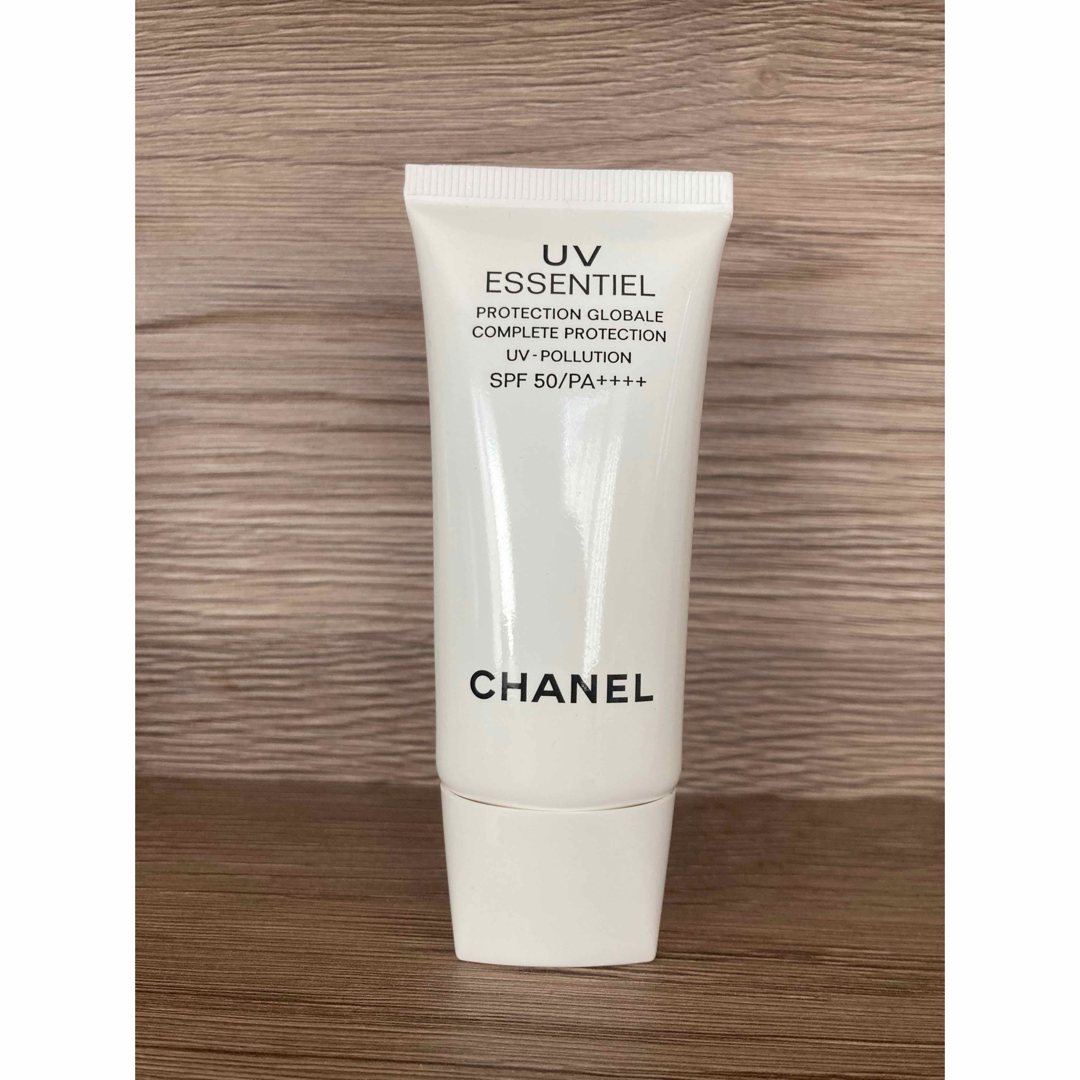CHANEL - 1回使用☆ CHANEL シャネル UV エサンシエル CHANEL - 1回使用☆ CHANEL シャネル UV エサンシエル