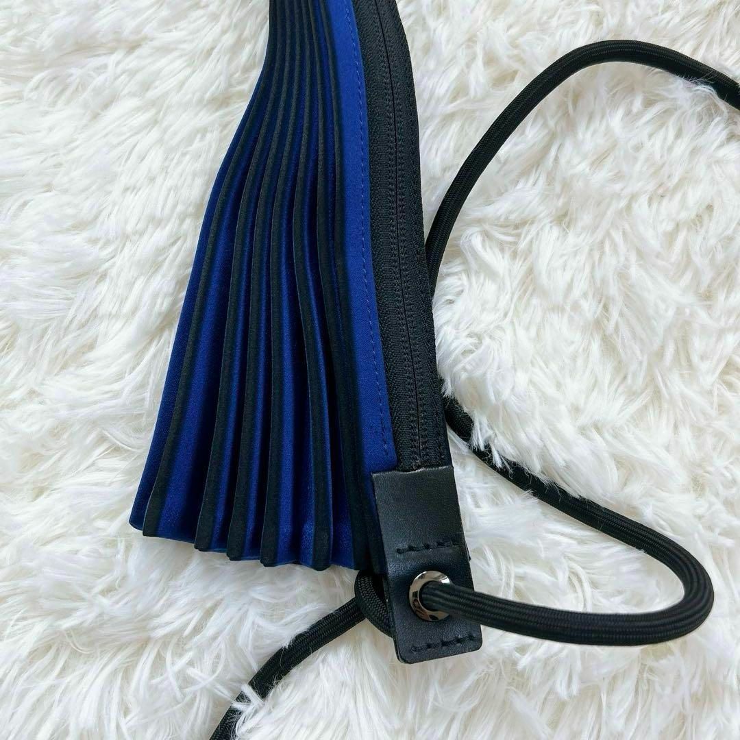 PLEATS PLEASE ISSEY MIYAKE - プリーツプリーズ ナイロン PLEATS PLEASE ISSEY MIYAKE - プリーツプリーズ ナイロン