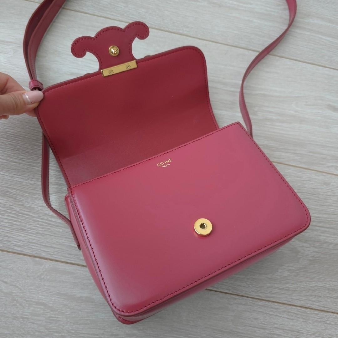 CELINE - 新品同様【セリーヌ】キュイル トリオンフ ティーン CELINE - 新品同様【セリーヌ】キュイル トリオンフ ティーン