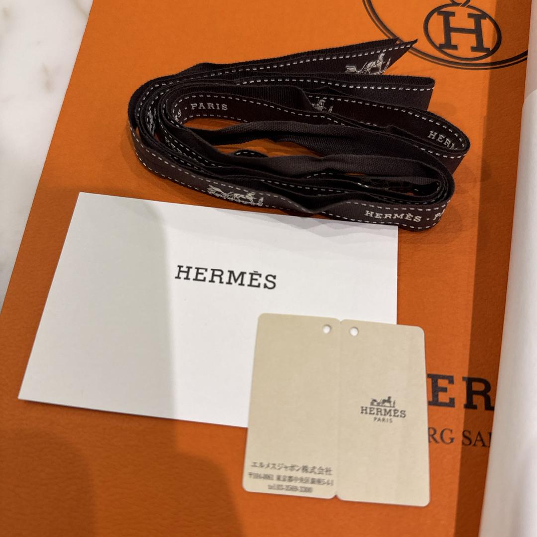 HERMES - 新品未使用 新作 HERMES ネクタイ ブラック セットの HERMES - 新品未使用 新作 HERMES ネクタイ ブラック セットの