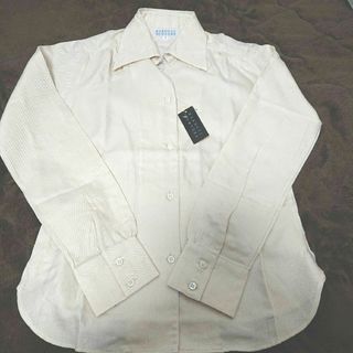 BARNEYS NEW YORK(シャツ/ブラウス(長袖/七分))のフリマ BARNEYS NEW YORK(シャツ/ブラウス(長袖/七分))のフリマ