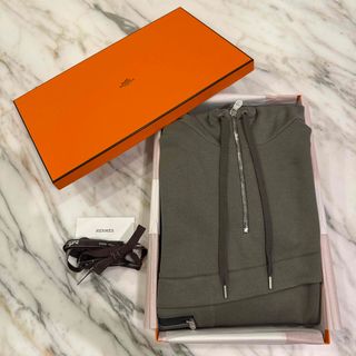 HERMES(パーカー)のフリマアイテム一覧 HERMES(パーカー)のフリマアイテム一覧