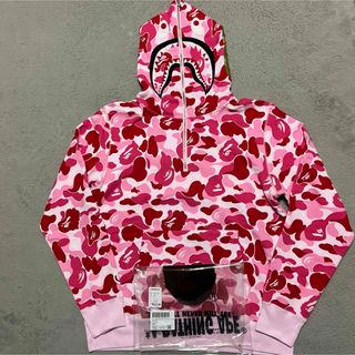 A BATHING APE - APE BAPE KAWS PINK CAMO シャークパーカー A BATHING APE - APE BAPE KAWS PINK CAMO シャークパーカー