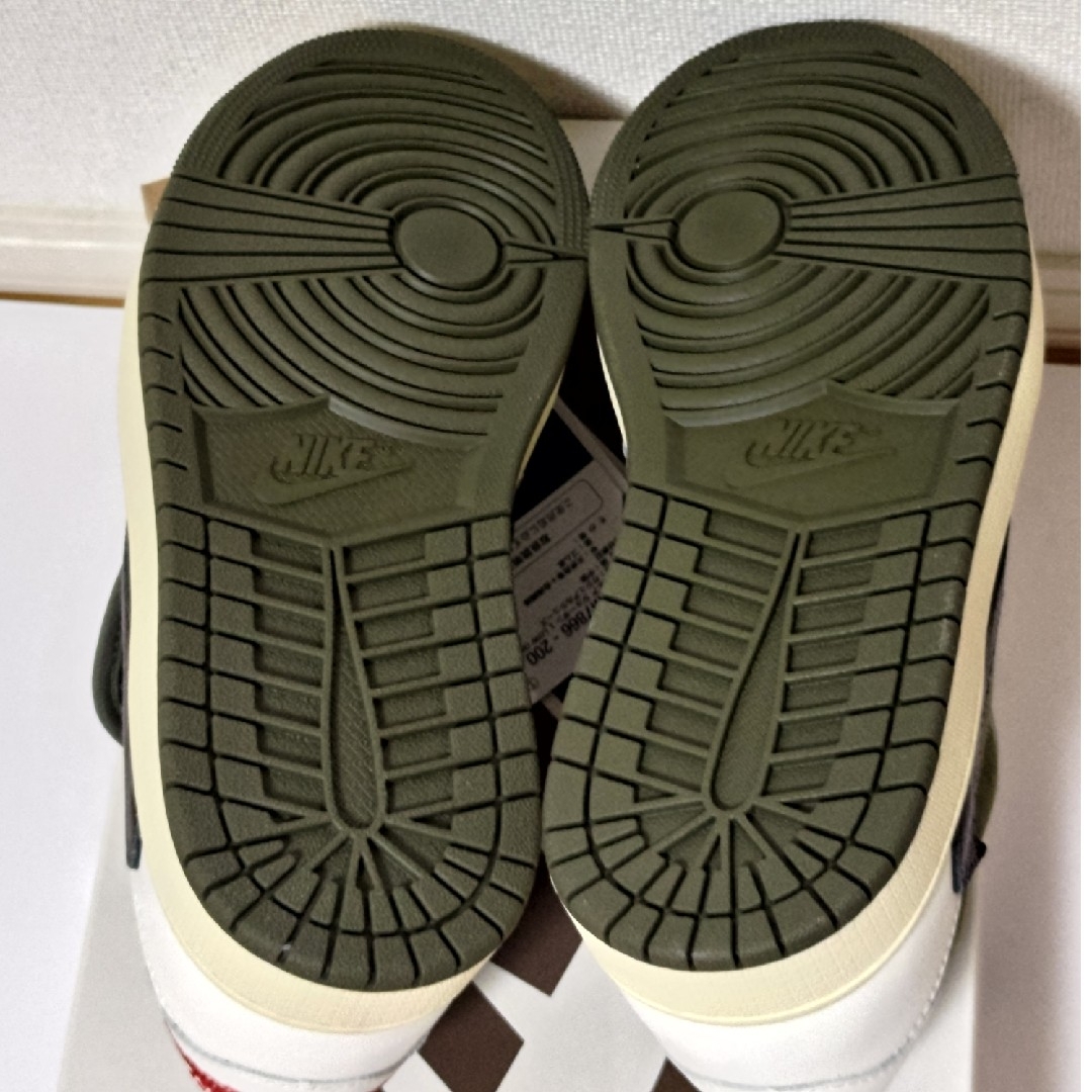NIKE - ☆新品・未使用☆NIKE トラヴィススコット AJ1LOW NIKE - ☆新品・未使用☆NIKE トラヴィススコット AJ1LOW