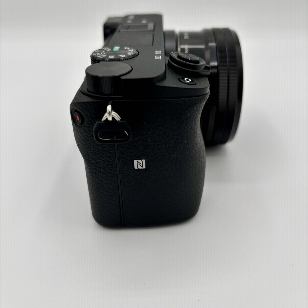 SONY - 【極美品】 S42枚 SONY α6400 ダブルズームレンズキット SONY - 【極美品】 S42枚 SONY α6400 ダブルズームレンズキット