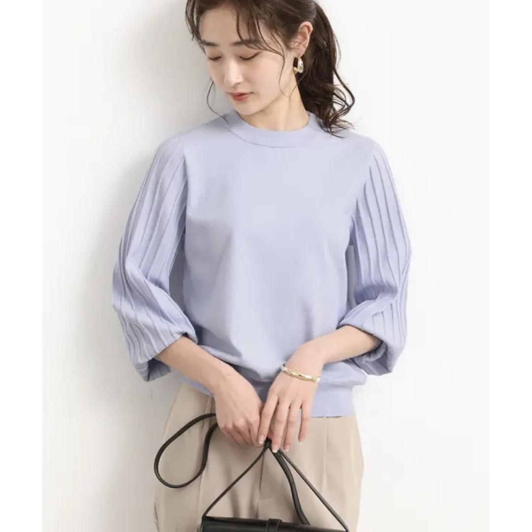 ViS(ヴィス)の【新品タグ付き】袖プリーツモックネックプルオーバー　VIS サックス レディースのトップス(ニット/セーター)の商品写真