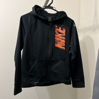 NIKE - NIKE 150cm キッズナイロンジャケット CJ4339-012の通販 NIKE - NIKE 150cm キッズナイロンジャケット CJ4339-012の通販