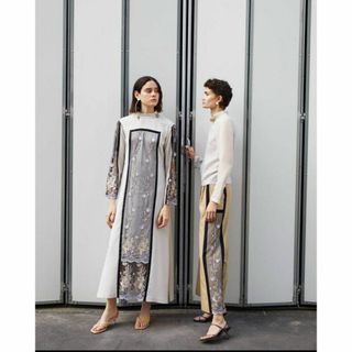MURRAL - Murral 20SS Framed Flower Dress ワンピースの通販 by MURRAL - Murral 20SS Framed Flower Dress ワンピースの通販 by