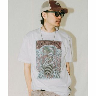 ナインマイクロフォンズ(NineMicrophones)の【WHITE】Rebel Warrior TEE(その他)