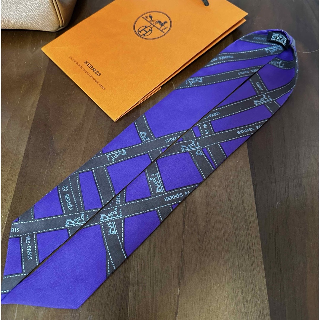 HERMES - エルメス ボルデュック ツイリー リボン柄 パープル 紫 HERMES - エルメス ボルデュック ツイリー リボン柄 パープル 紫