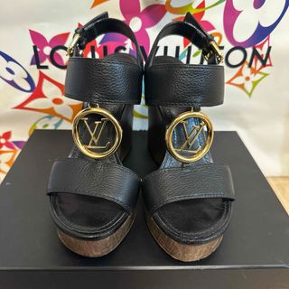 LOUIS VUITTON - VUITTON ルイヴィトン サンダル ブラック LOUIS VUITTON - VUITTON ルイヴィトン サンダル ブラック