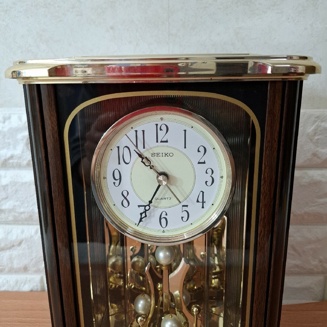 SEIKO - SEIKOからくり時計 置き時計 クォーツ アンティーク SEIKO - SEIKOからくり時計 置き時計 クォーツ アンティーク