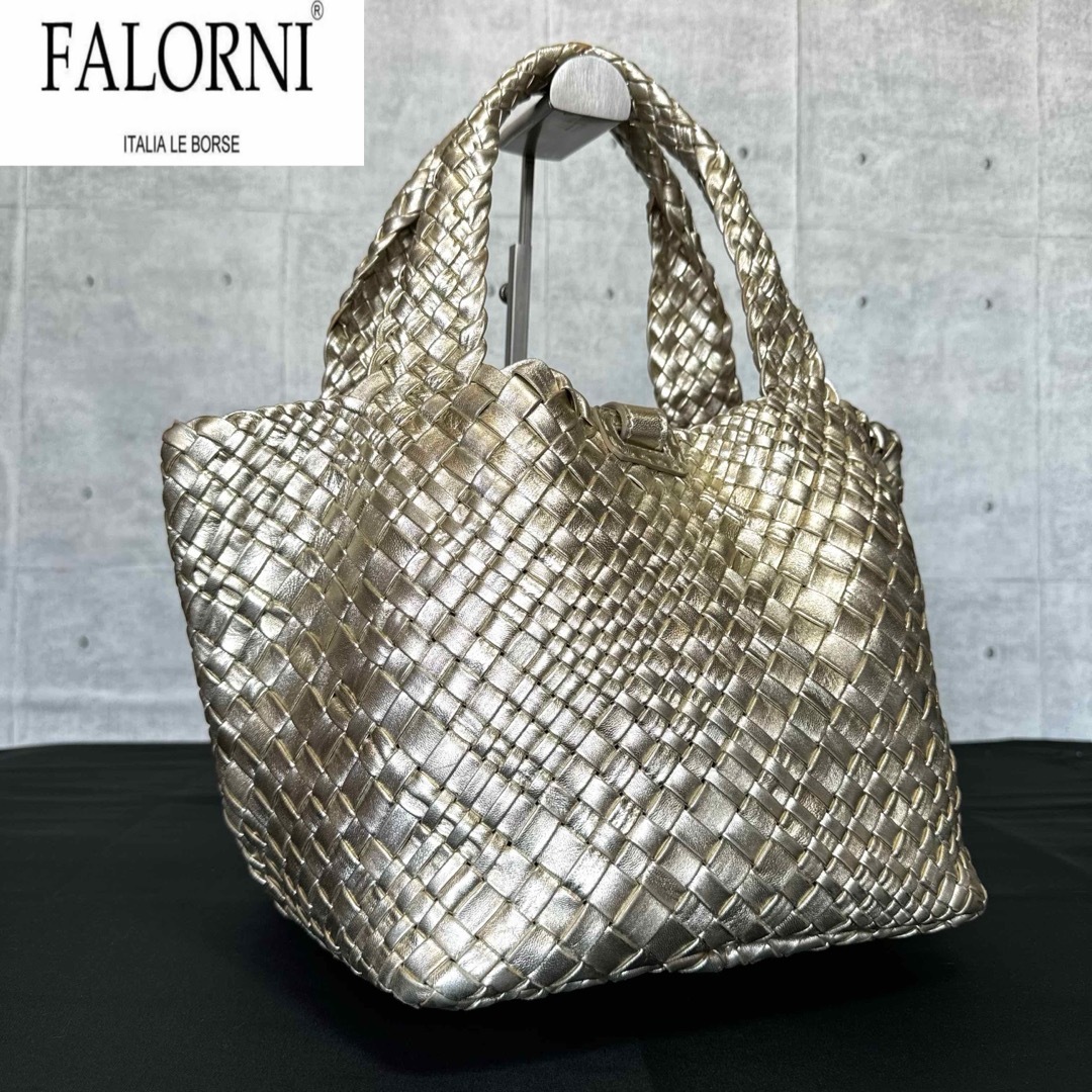 FALORNI - 美品 FALORNI イントレチャート ラムレザー ライト FALORNI - 美品 FALORNI イントレチャート ラムレザー ライト
