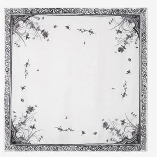 mame - mame kurogouchi Hand Printed Silk Scarfの通販 by mame - mame kurogouchi Hand Printed Silk Scarfの通販 by