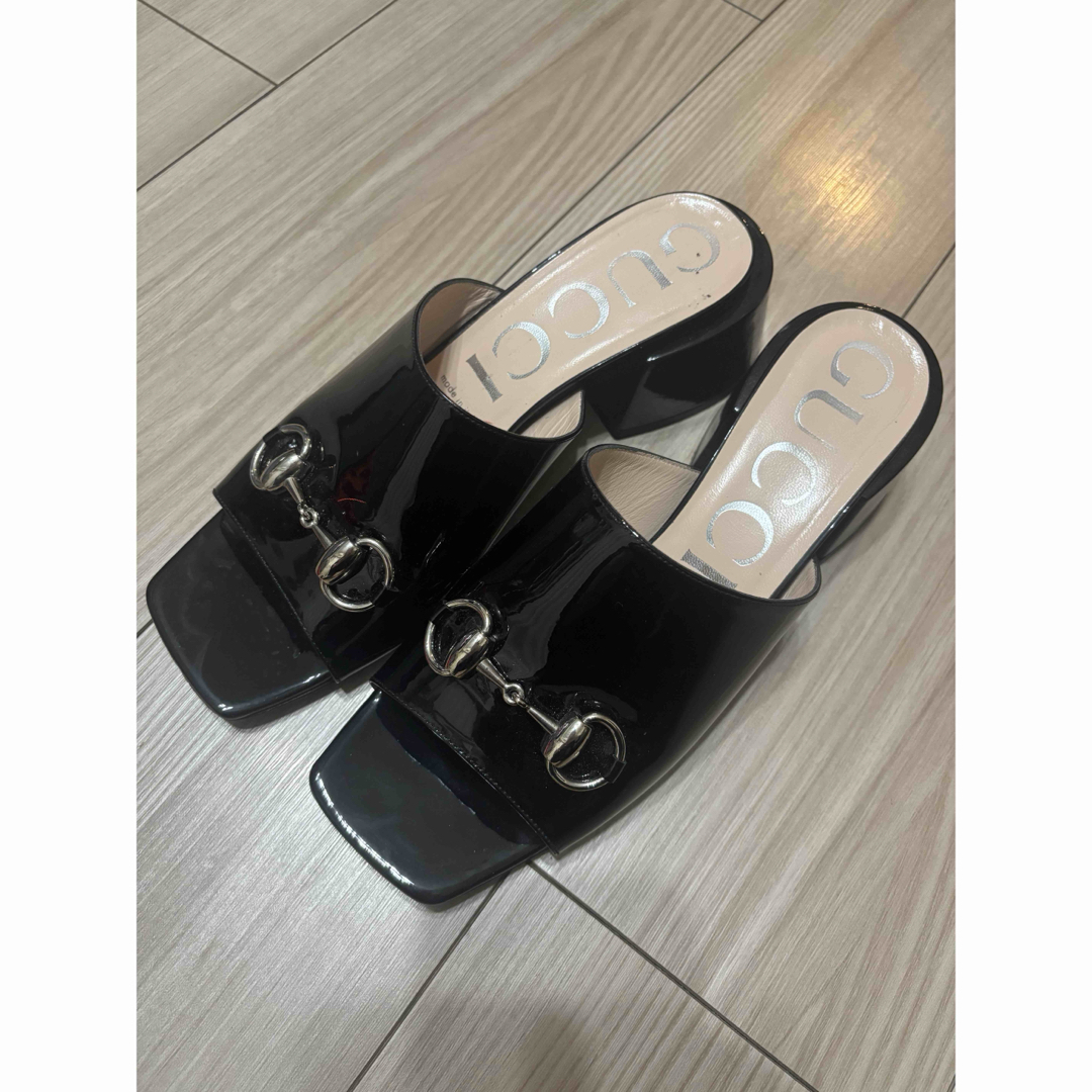 GUCCI - Gucci グッチ ホースビット サンダル 543188 ホース GUCCI - Gucci グッチ ホースビット サンダル 543188 ホース