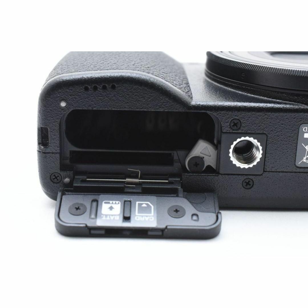 RICOH リコー GR III 3 コンパクト デジタルカメラ コンデジの RICOH リコー GR III 3 コンパクト デジタルカメラ コンデジの