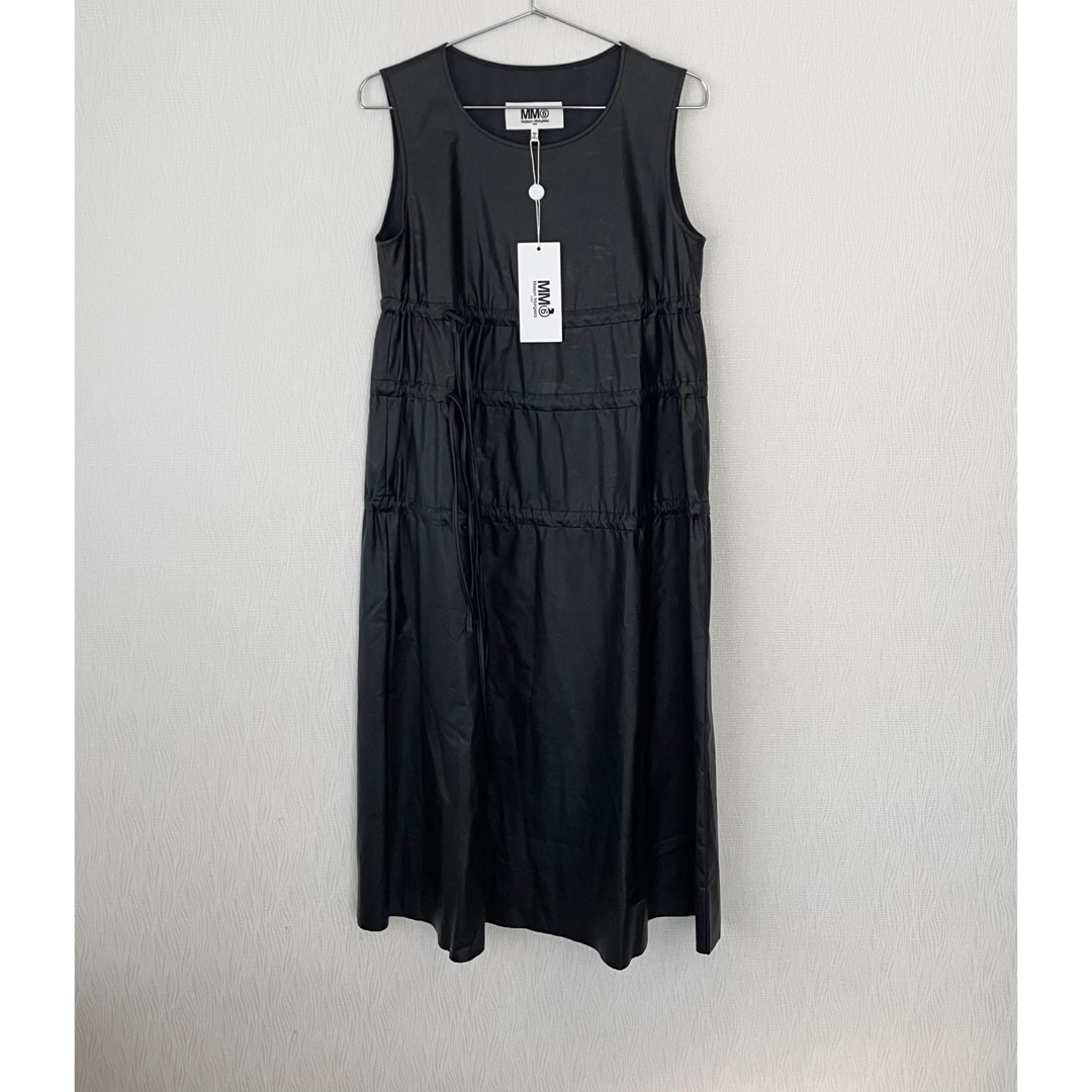 MM6 - 【新品】MM6 MaisonMargiela フェイクレザー ワンピースの MM6 - 【新品】MM6 MaisonMargiela フェイクレザー ワンピースの