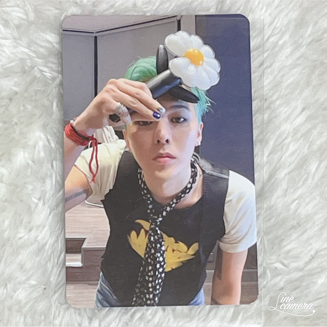 G-DRAGON ペンライト トレカ付き ジヨン 新品未開封の通販 by ぬ G-DRAGON ペンライト トレカ付き ジヨン 新品未開封の通販 by ぬ