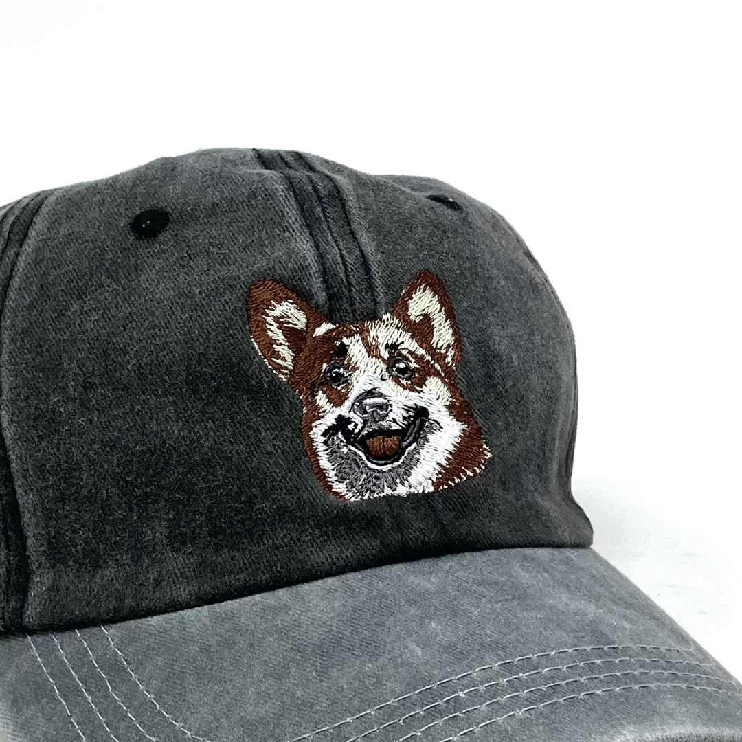 ⭐︎未使用品 刺繍 ベースボール キャップ コーギー 犬 動物 アニマル 古着 メンズの帽子(キャップ)の商品写真