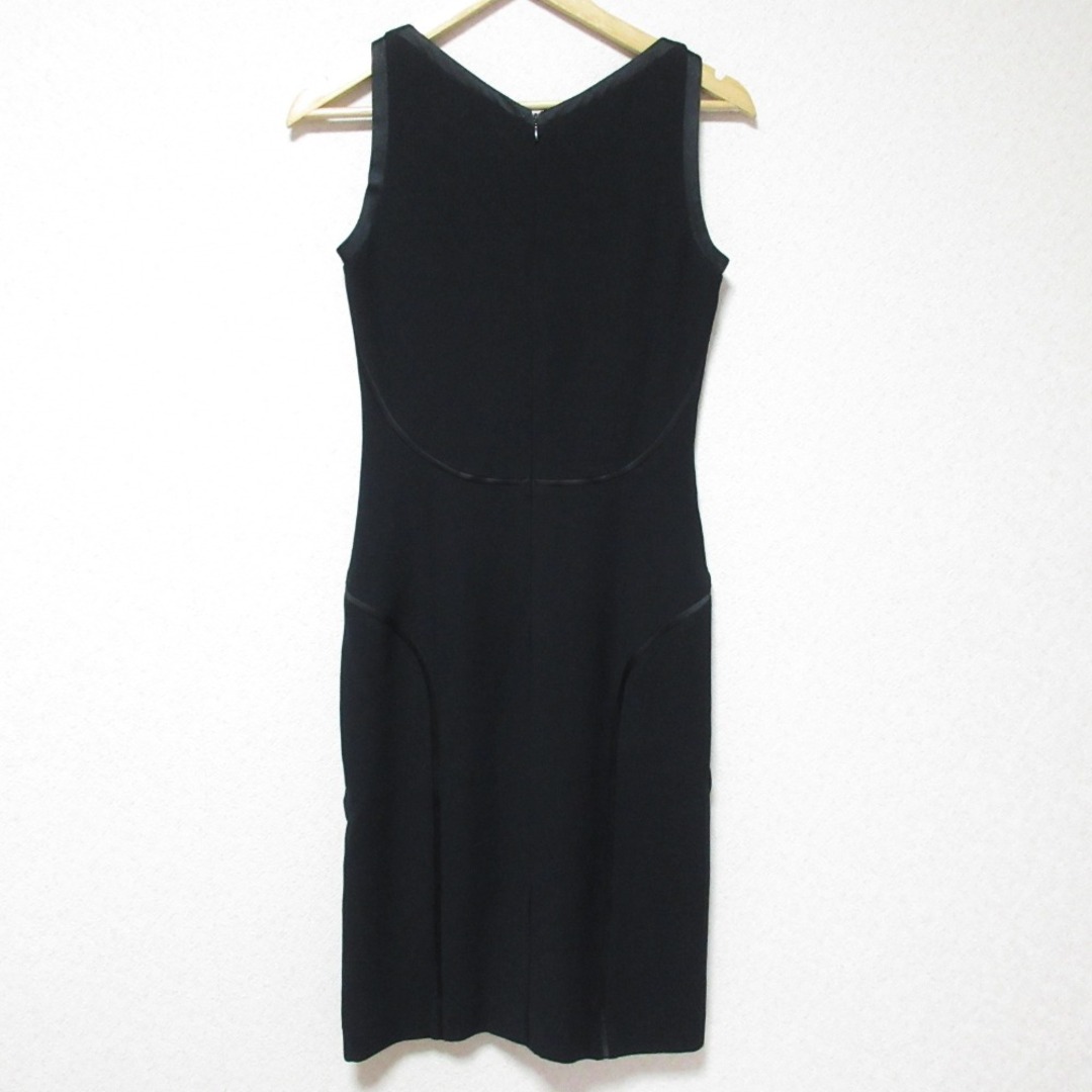 Max Mara - 美品 Max Mara マックスマーラ Vネック ノースリーブ Max Mara - 美品 Max Mara マックスマーラ Vネック ノースリーブ