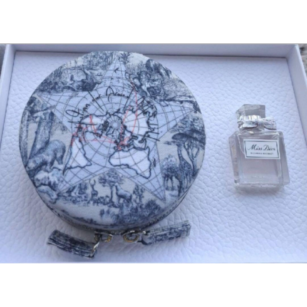 Christian Dior - Diorプラチナ会員ギフトジュエリーケース Christian Dior - Diorプラチナ会員ギフトジュエリーケース