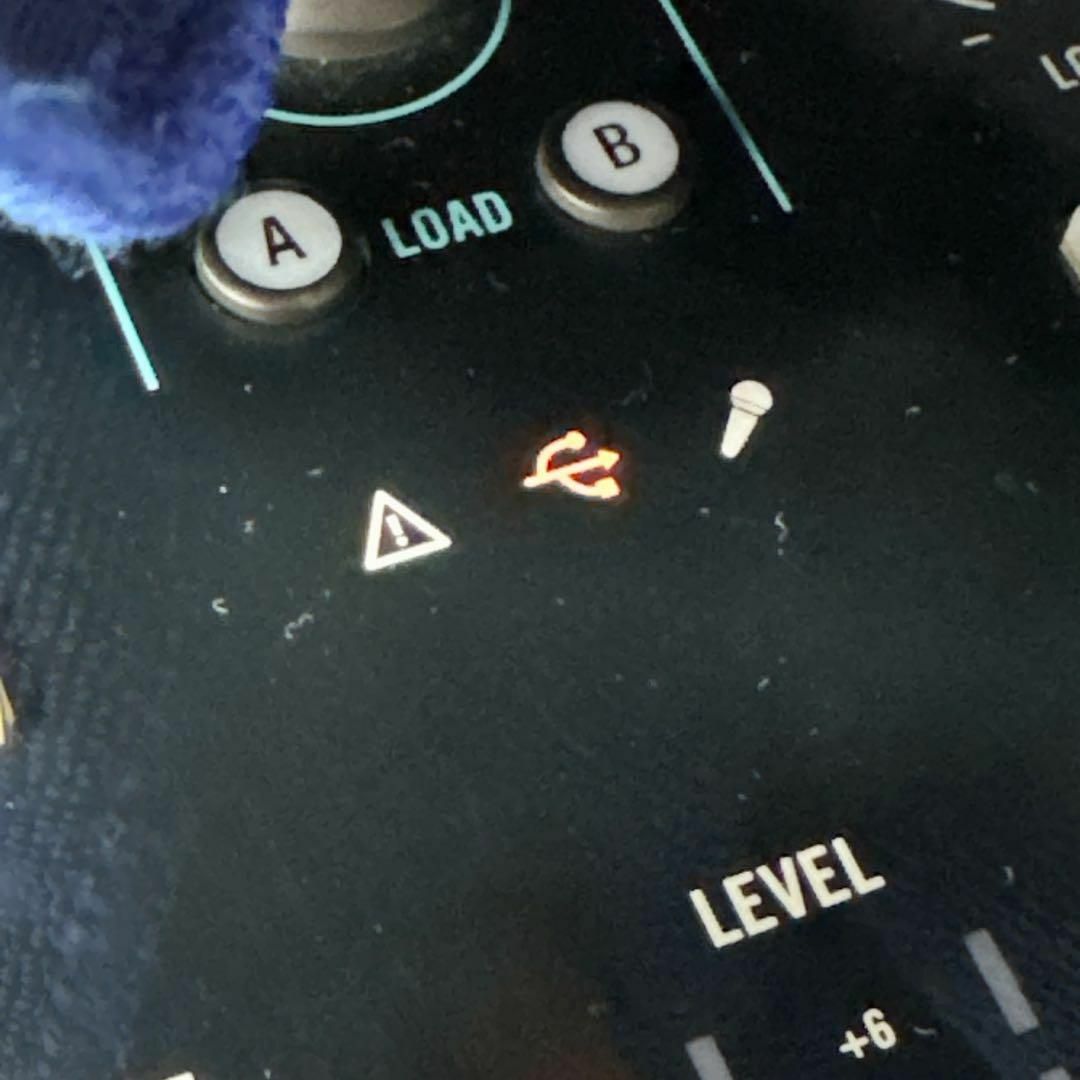 TRAKTOR KONTROL S2 MK2 DJコントローラーの通販 by ぷるぷる TRAKTOR KONTROL S2 MK2 DJコントローラーの通販 by ぷるぷる