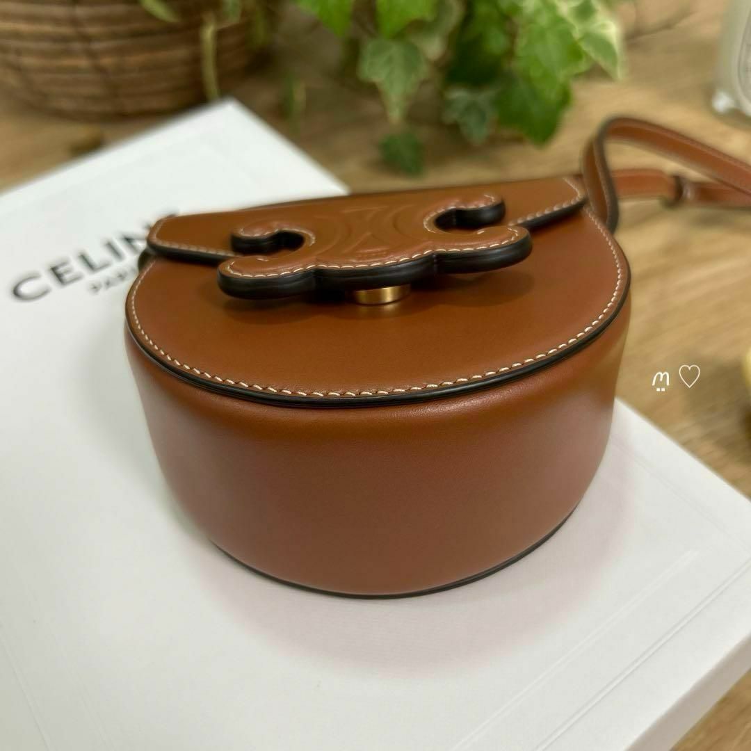 CELINE - CELINEセリーヌ ブザスミニ トリオンフ ショルダー CELINE - CELINEセリーヌ ブザスミニ トリオンフ ショルダー