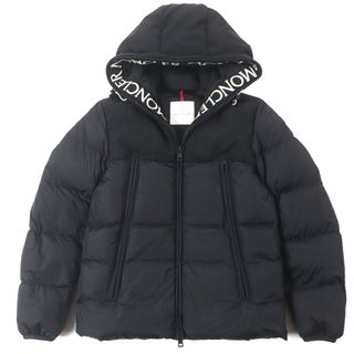 MONCLER(ダウンジャケット ・ ブラック/黒色系)のフリマ MONCLER(ダウンジャケット ・ ブラック/黒色系)のフリマ