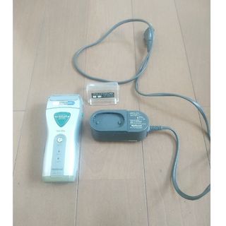 日立 - シェーバー 日立 RM-FJ21 交換用替刃 K-FJ2 FJ20 FJ22の 日立 - シェーバー 日立 RM-FJ21 交換用替刃 K-FJ2 FJ20 FJ22の