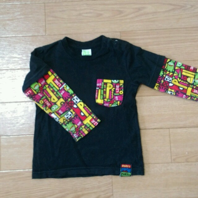 PARTYPARTY(パーティーパーティー)のPARTY PARTY (100) ★ロンT  キッズ/ベビー/マタニティのキッズ服男の子用(90cm~)(Tシャツ/カットソー)の商品写真