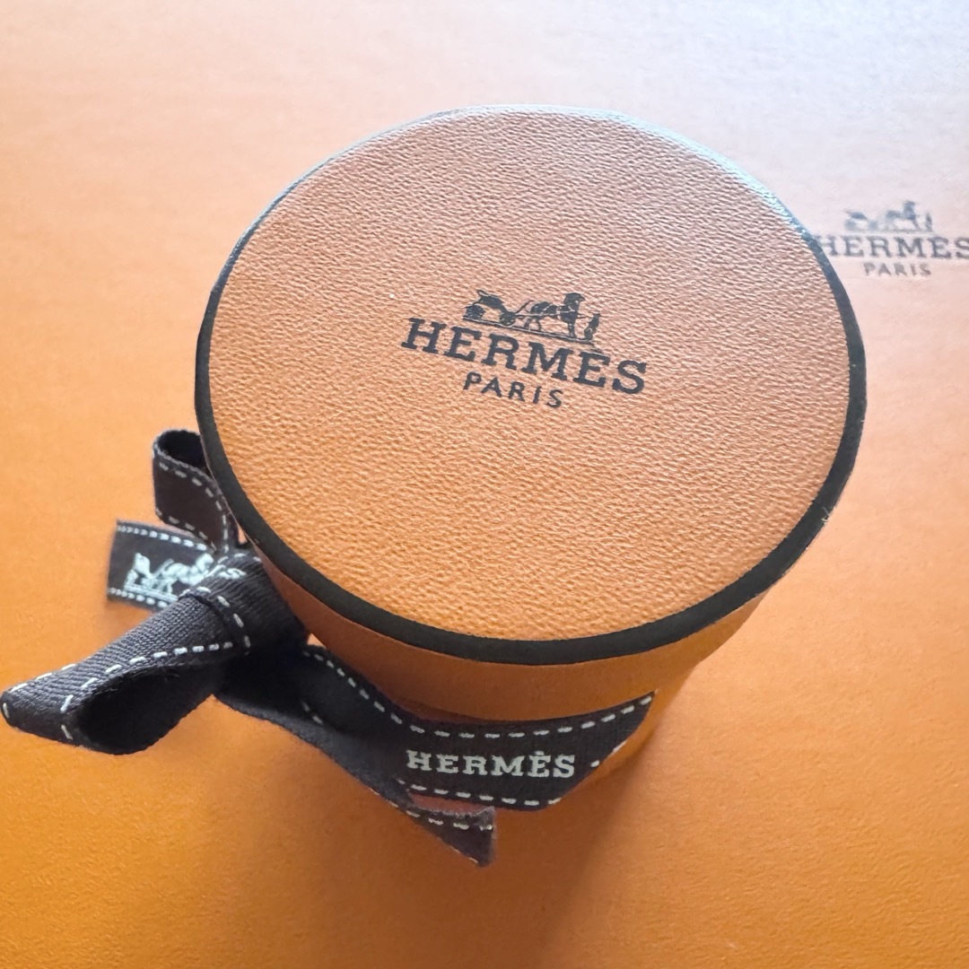 HERMES - エルメス HERMÈS ツイリー 箱 hermes オレンジボックス HERMES - エルメス HERMÈS ツイリー 箱 hermes オレンジボックス