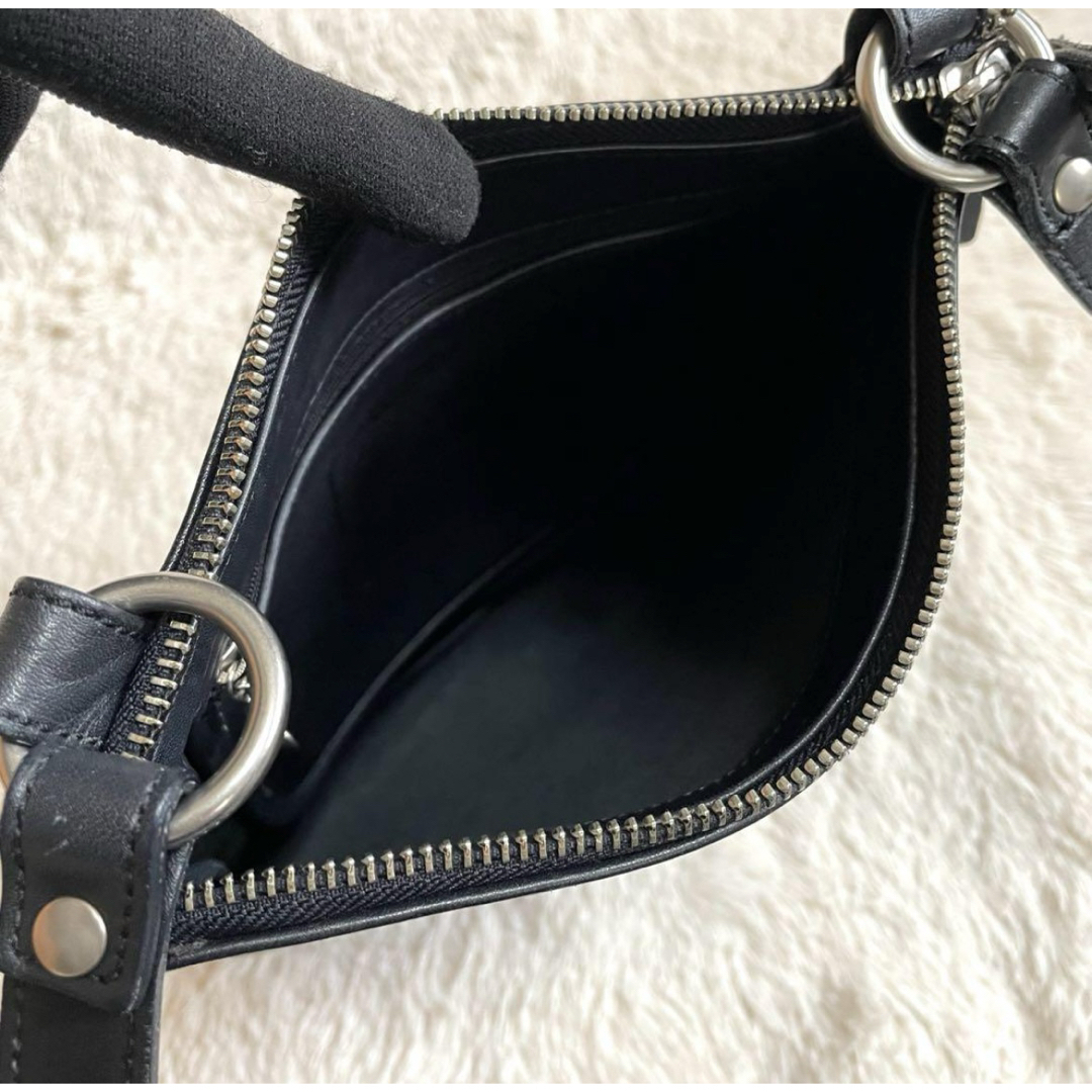 COACH - 美品 オールドコーチ COACH 黒 オールレザー サコッシュ COACH - 美品 オールドコーチ COACH 黒 オールレザー サコッシュ