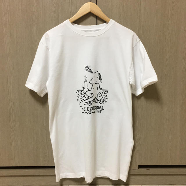 bonjour records(ボンジュールレコーズ)のThe Editorial Magazine 未使用Tシャツ Mサイズ レディースのトップス(Tシャツ(半袖/袖なし))の商品写真