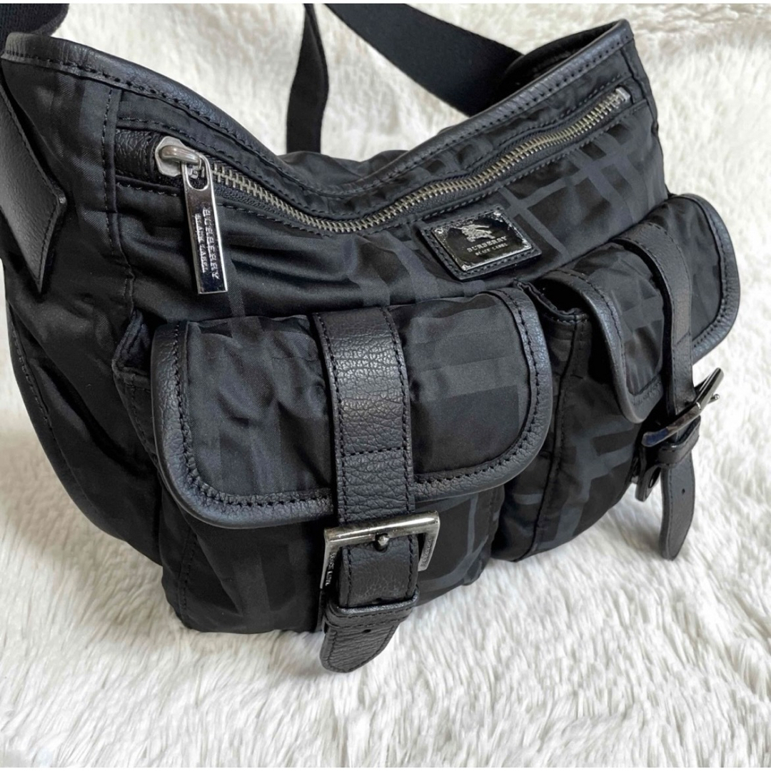 BURBERRY BLACK LABEL - 美品 バーバリーブラックレーベル メガ BURBERRY BLACK LABEL - 美品 バーバリーブラックレーベル メガ