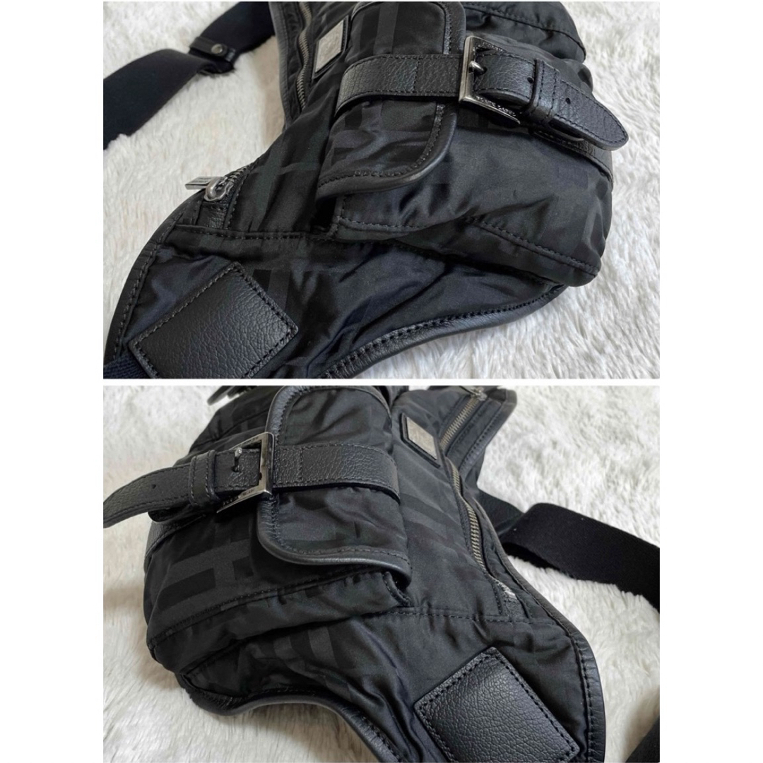 BURBERRY BLACK LABEL - 美品 バーバリーブラックレーベル メガ BURBERRY BLACK LABEL - 美品 バーバリーブラックレーベル メガ