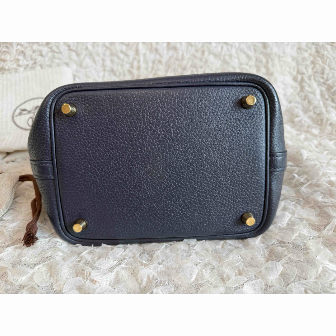 HERMES - エルメス ピコタンロックPM ブルーニュイ/Gold金具の HERMES - エルメス ピコタンロックPM ブルーニュイ/Gold金具の